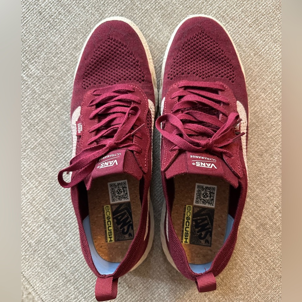 Vans Ultra Range VR3 shoe